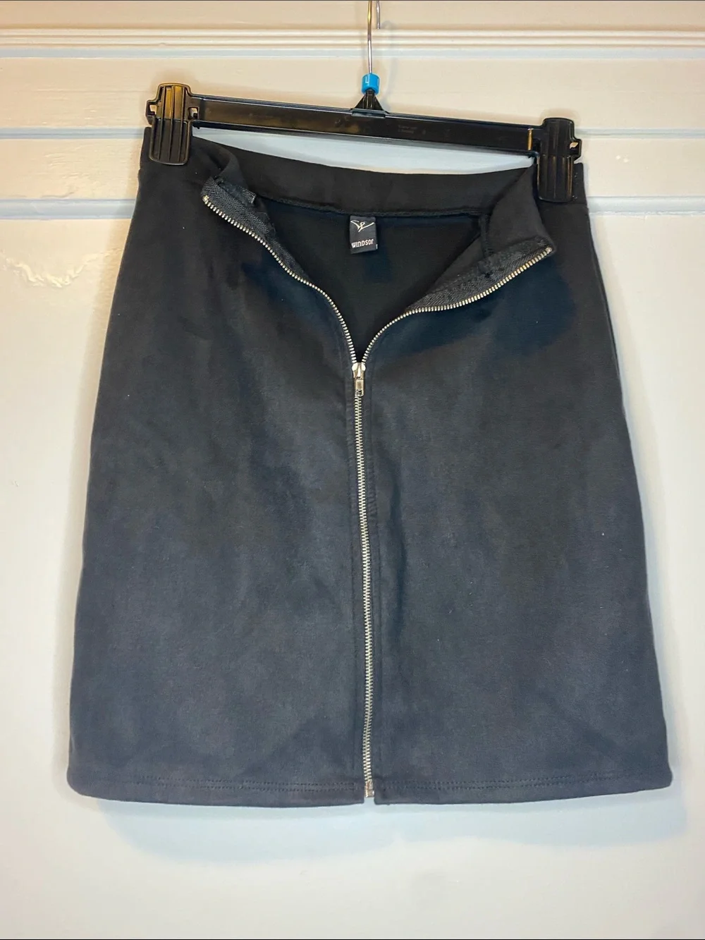 Windsor Black Mini Skirt with Front Zip
